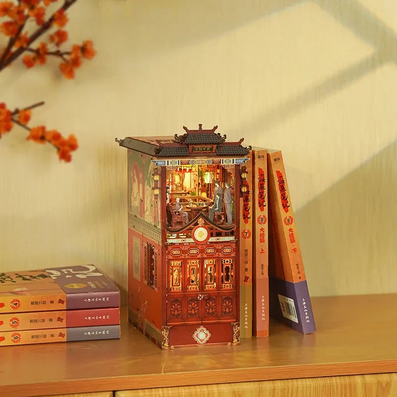 Xinyue Hotel book nook kit – detail view 9