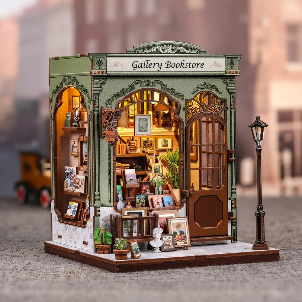 Gallery Bookstore Book Nook Kit