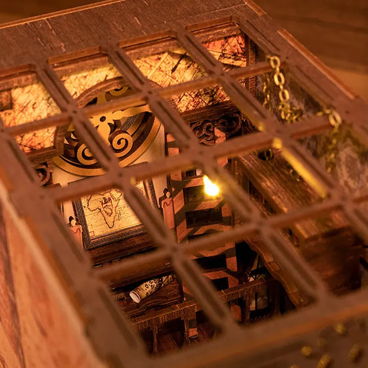 Scholar's Dream Book Nook Kit
