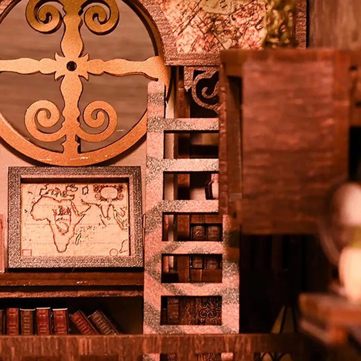 Scholar's Dream Book Nook Kit