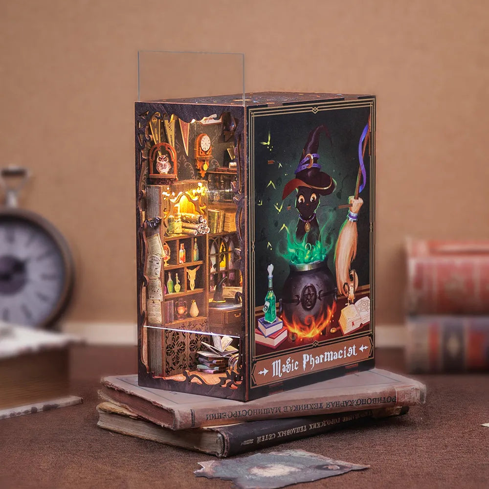 Magic Pharmacist Book Nook Kit