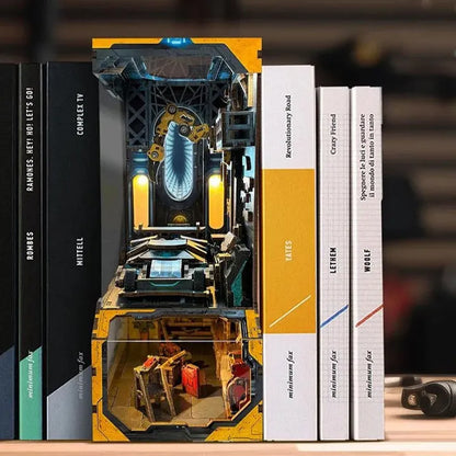 DIY Book Nook - Automobile Workshop