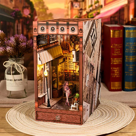 European Blooms Book Nook Kit