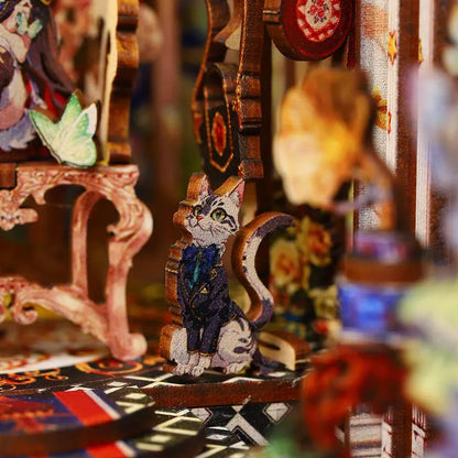 Book Nook - Fairytale Elf