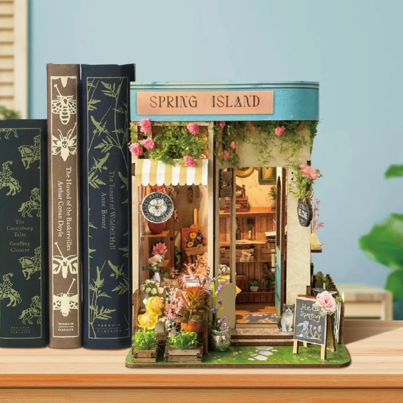 Book Nook - Florist's On Spring Island