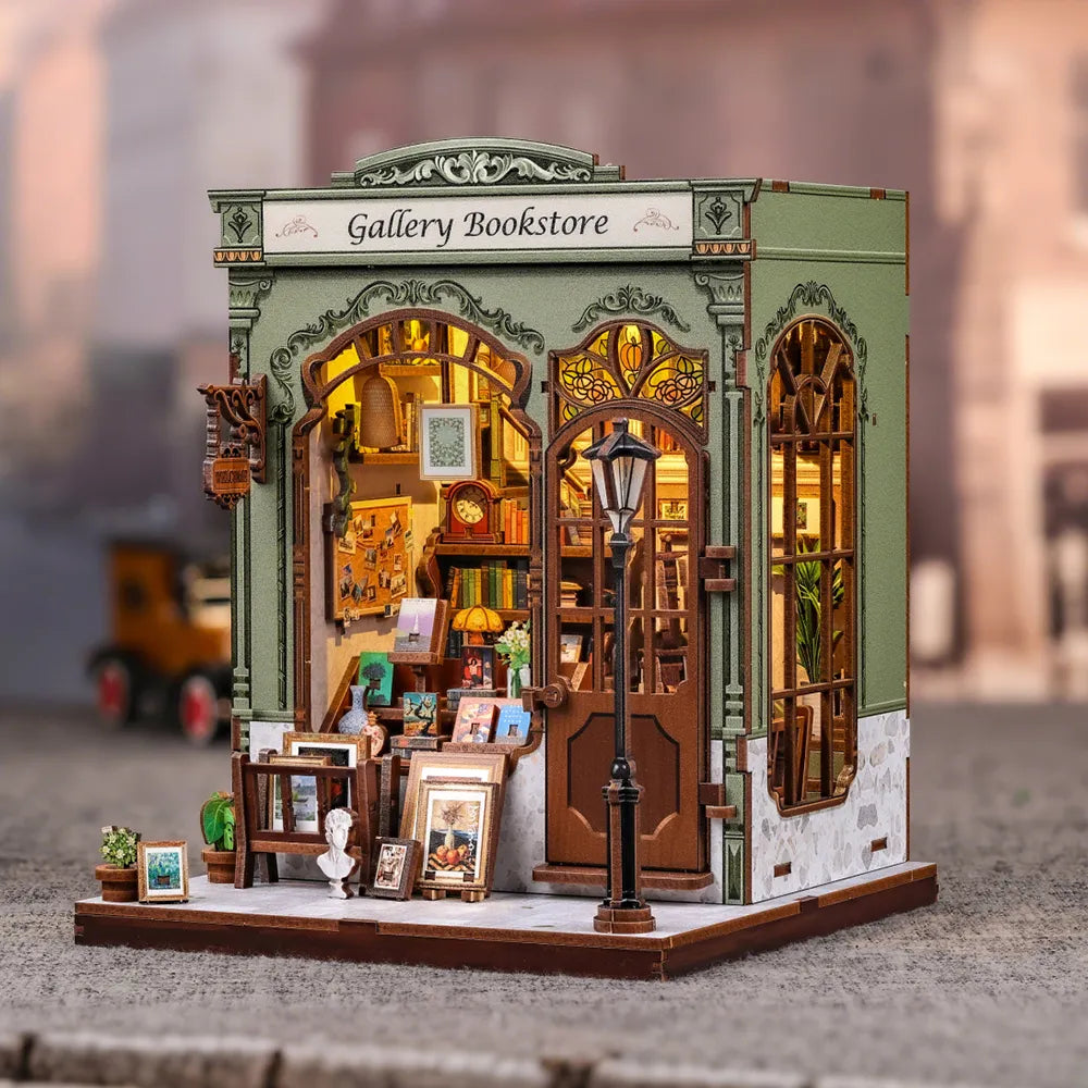 Gallery Bookstore Book Nook Kit