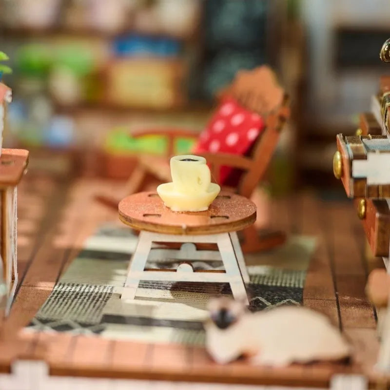 Book Nook - Happy Moments