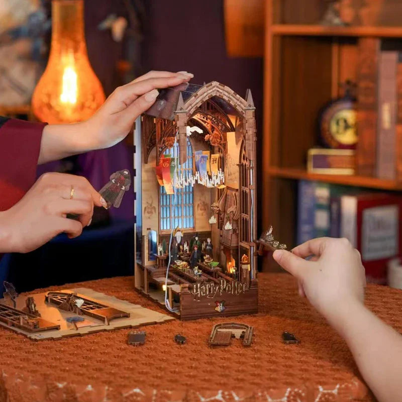 Book Nook - Harry Potter Magic Auditorium