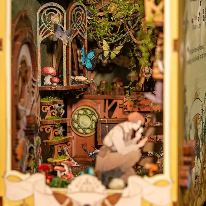Insect Story Book Nook Kit