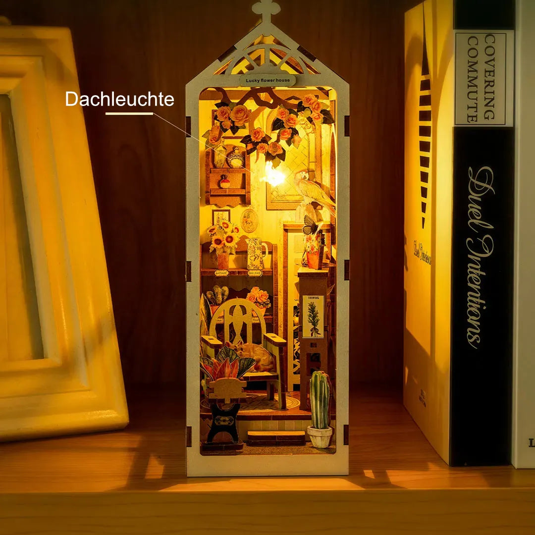 Lucky Flower House Book Nook Kit