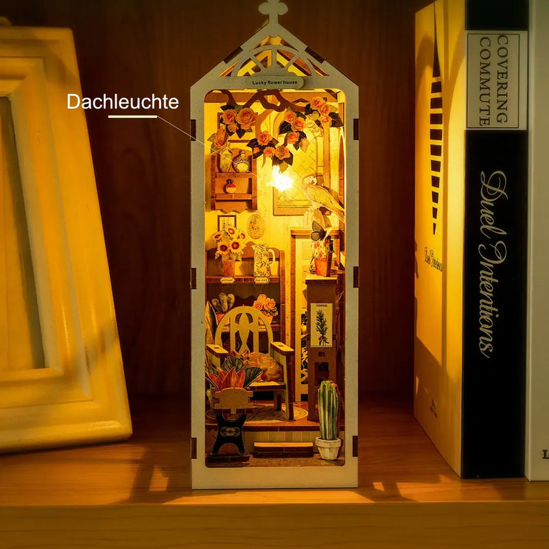 Lucky Flower House Book Nook Kit