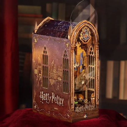 Book Nook - Harry Potter Magic Auditorium