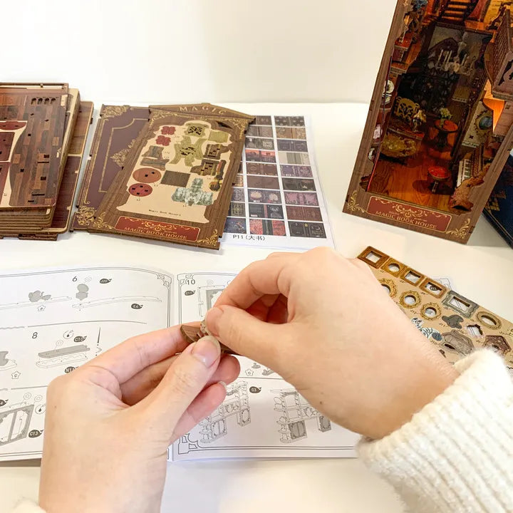 Book Nook - Magic World