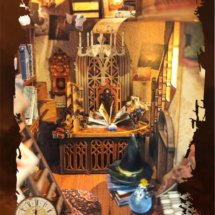 Magic World Book Nook Kit