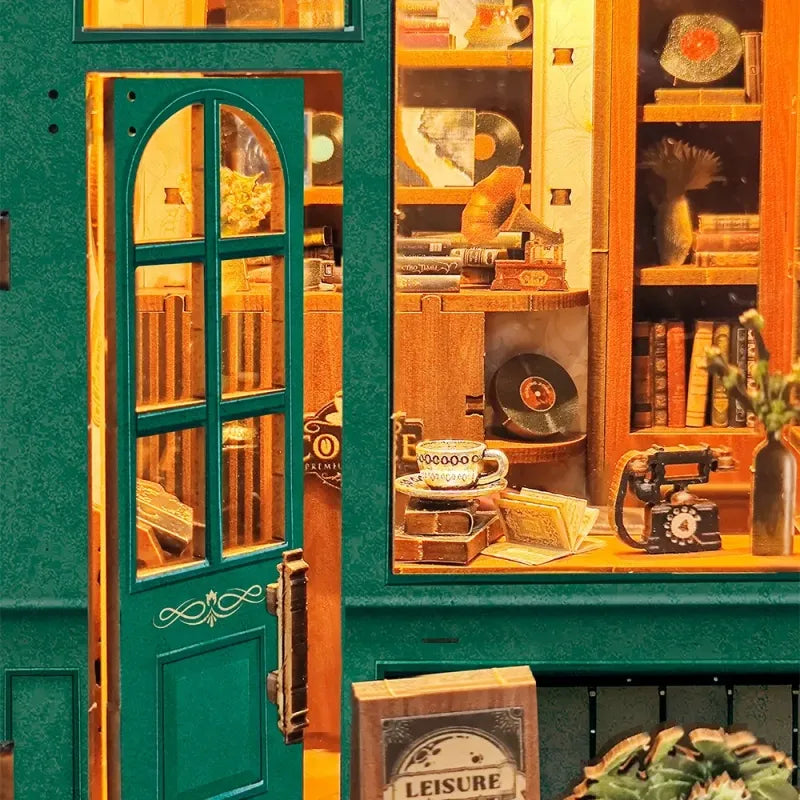 Moments In Time Book Nook Kit