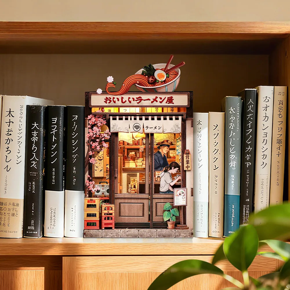 Book Nook Japan- Oishii Kyoto