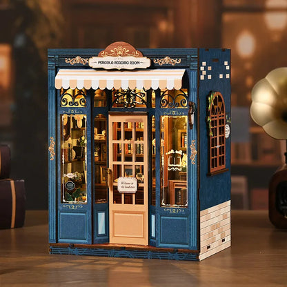 Book Nook - Pergola Reading Room