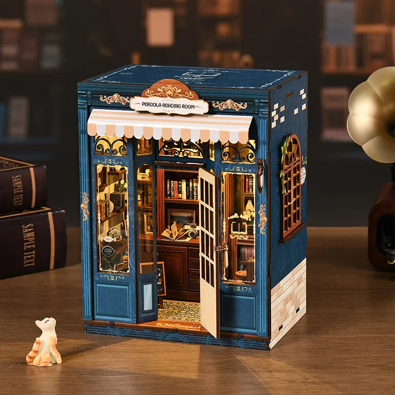 Book Nook - Pergola Reading Room