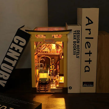 Book Nook - Sakura Holiday