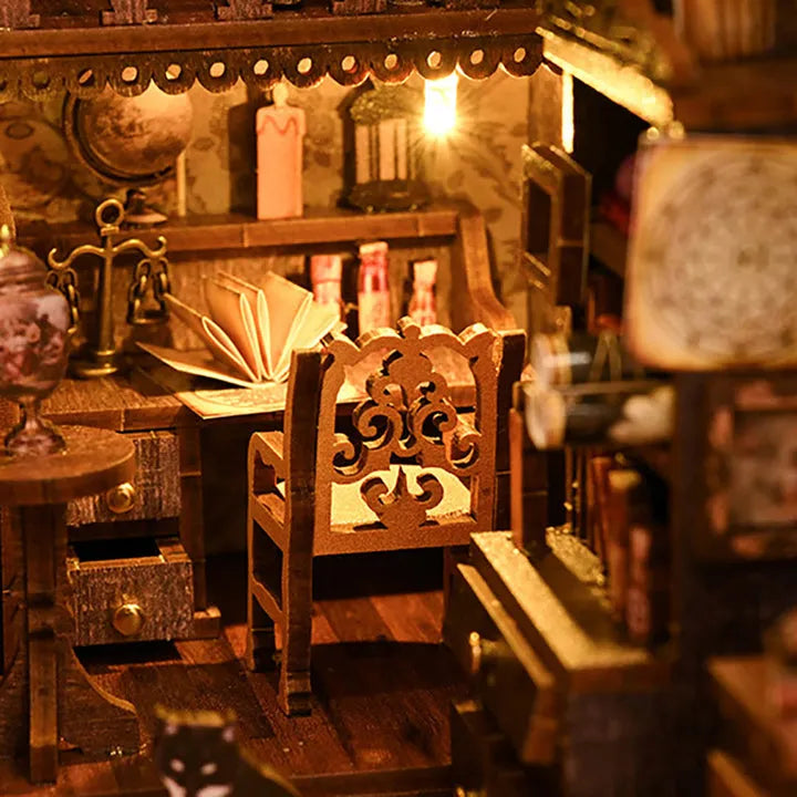 Booknook - Scholar's Dream