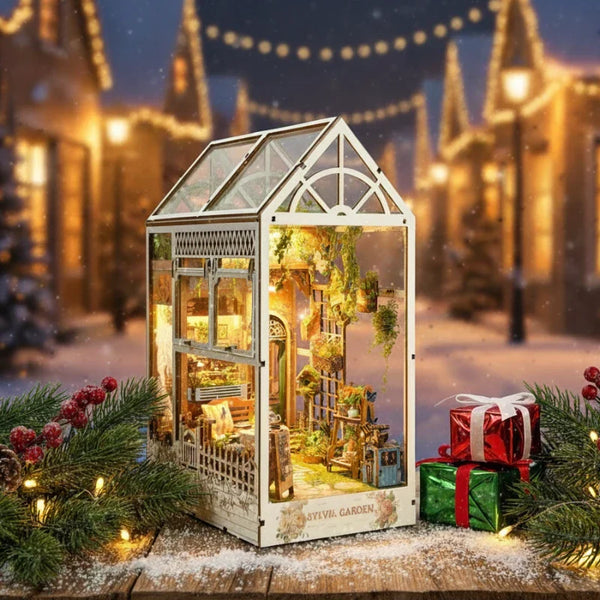 DIY Book Nook - Sylvia Garden