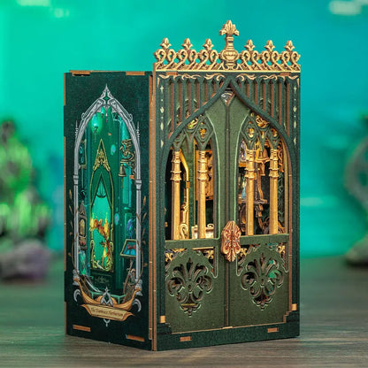 Book Nook - The Darkness Herbarium