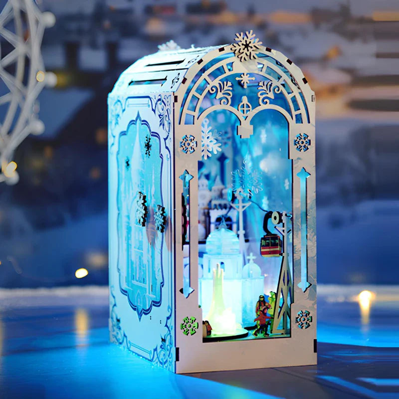 Book Nook - The Great Ice World