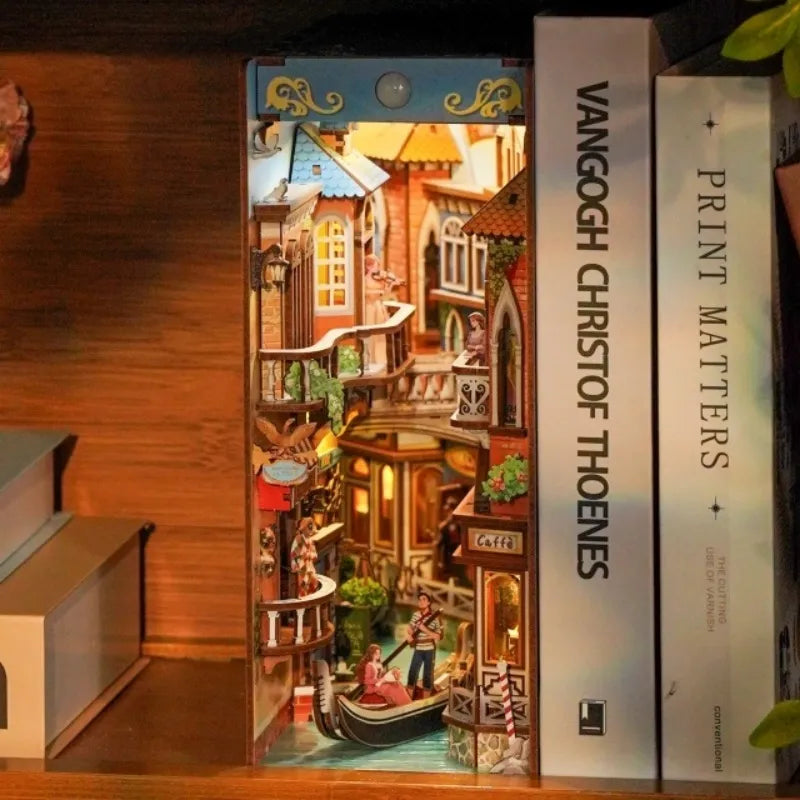 Venetian Dreams Book Nook Kit