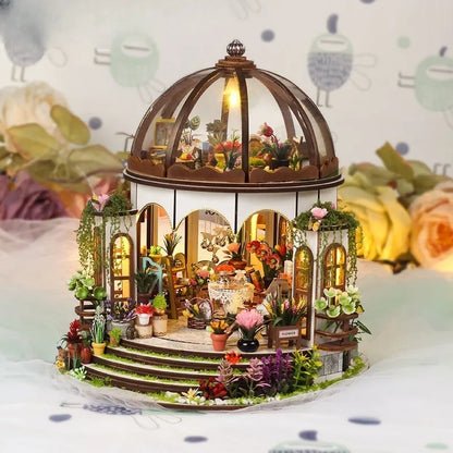 Miniature House - Hanging Garden