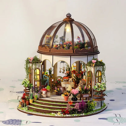 Miniature House - Hanging Garden